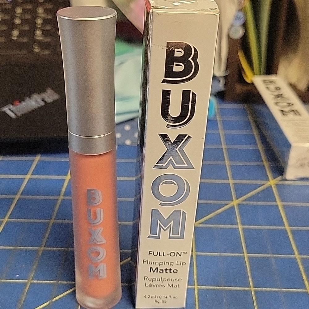 Buxom Full-On Plumping Lip Matte 4.2ml NIB - Brunching